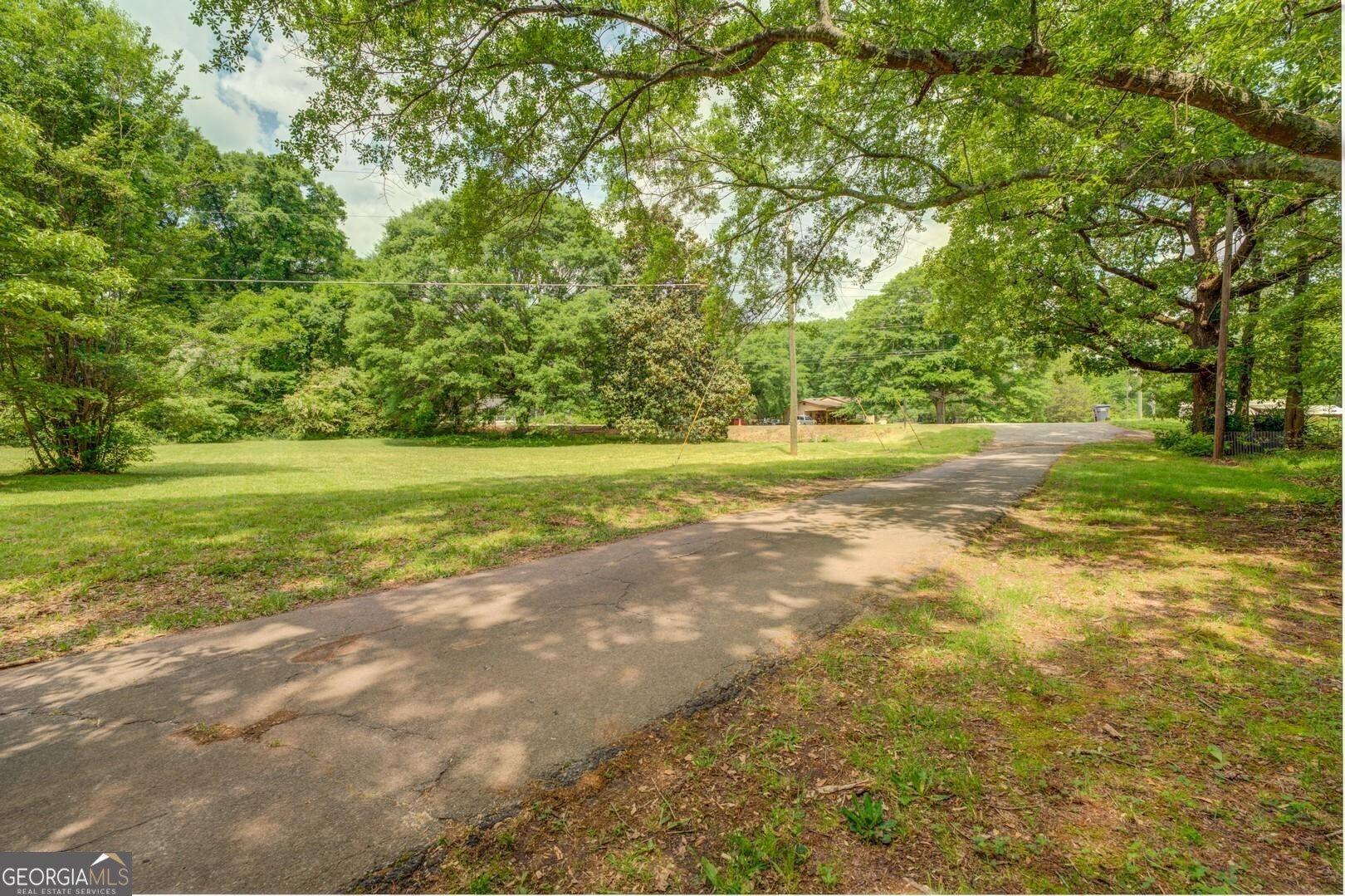 451 Highway 162 Property Photo 9