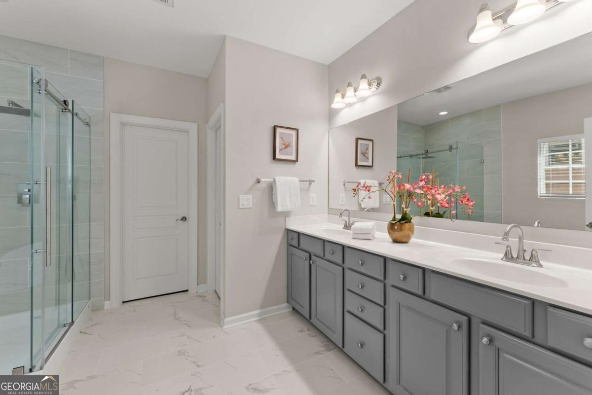 7836 Keepsake Lane Property Photo 23