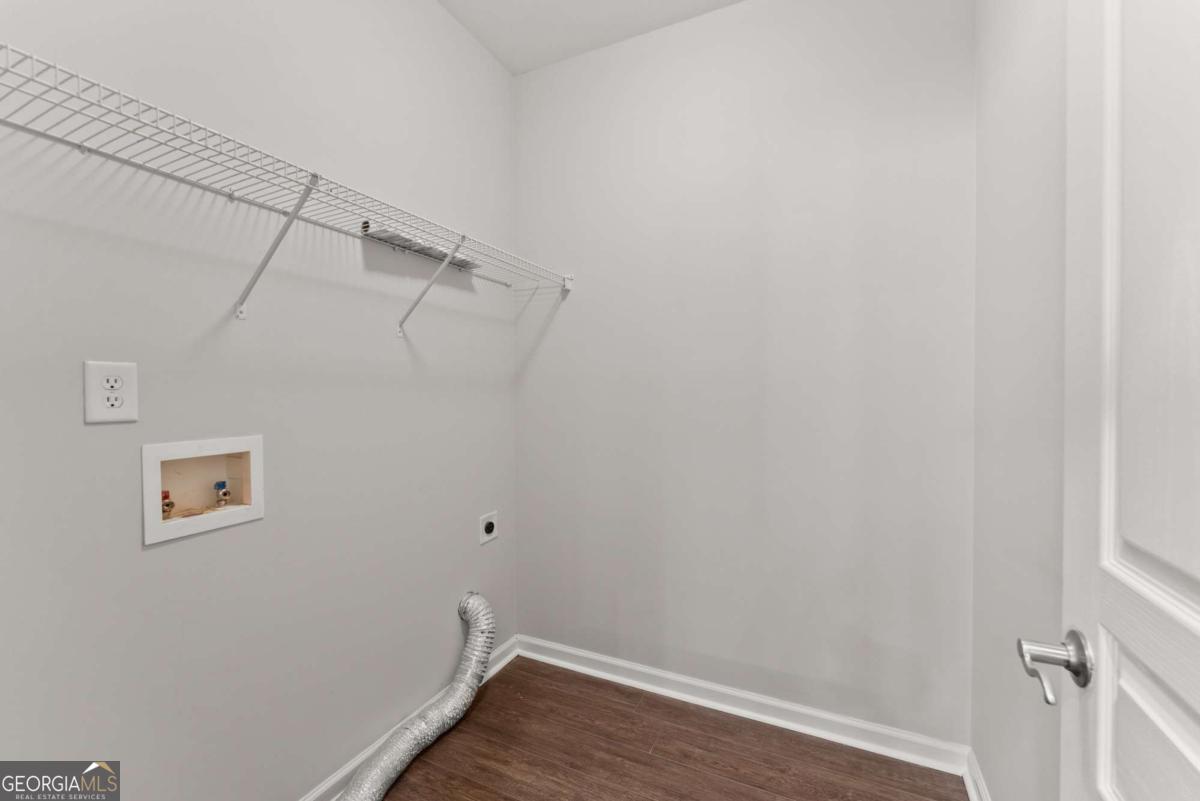 7836 Keepsake Lane Property Photo 27