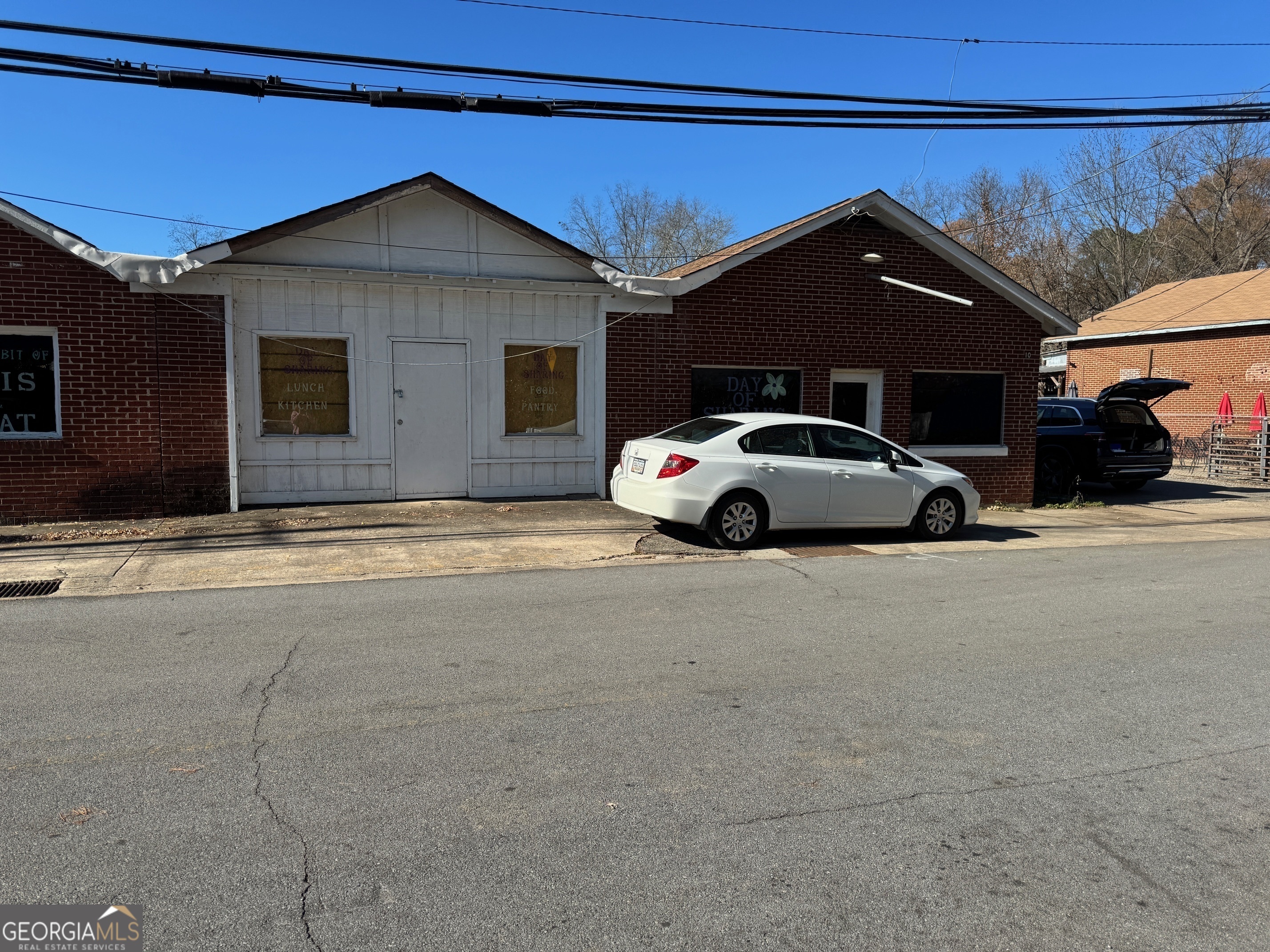 10 Broad Street Property Photo
