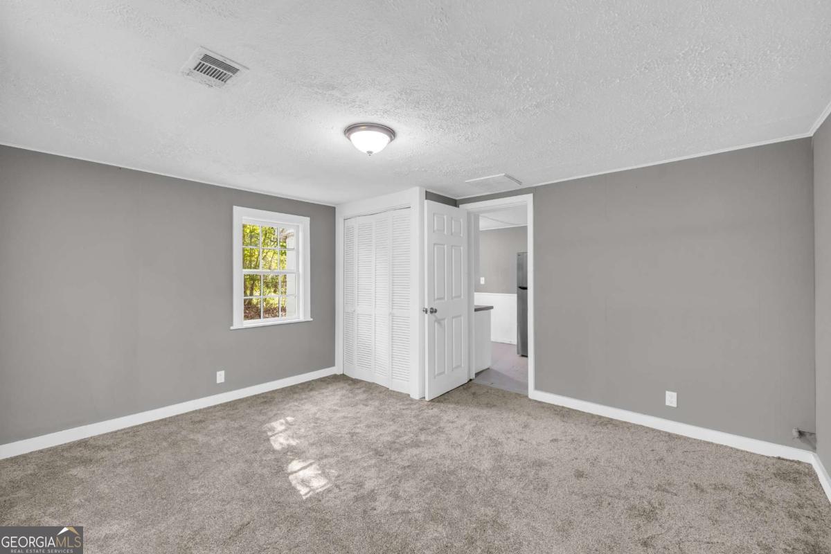 4301 Hidden Valley Road Property Photo 11