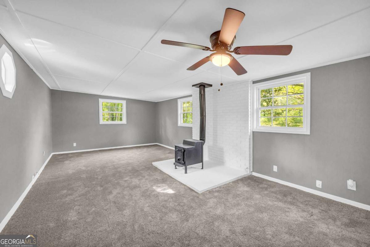 4301 Hidden Valley Road Property Photo 15