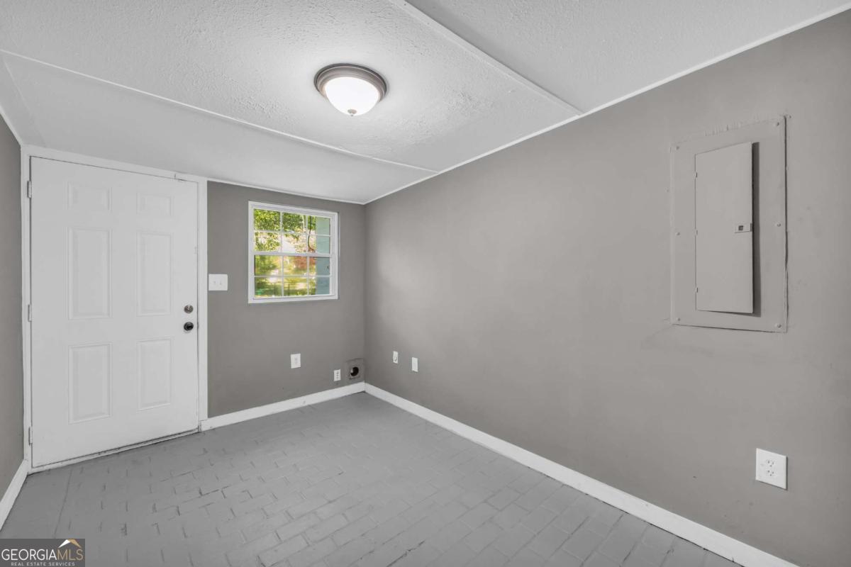 4301 Hidden Valley Road Property Photo 26
