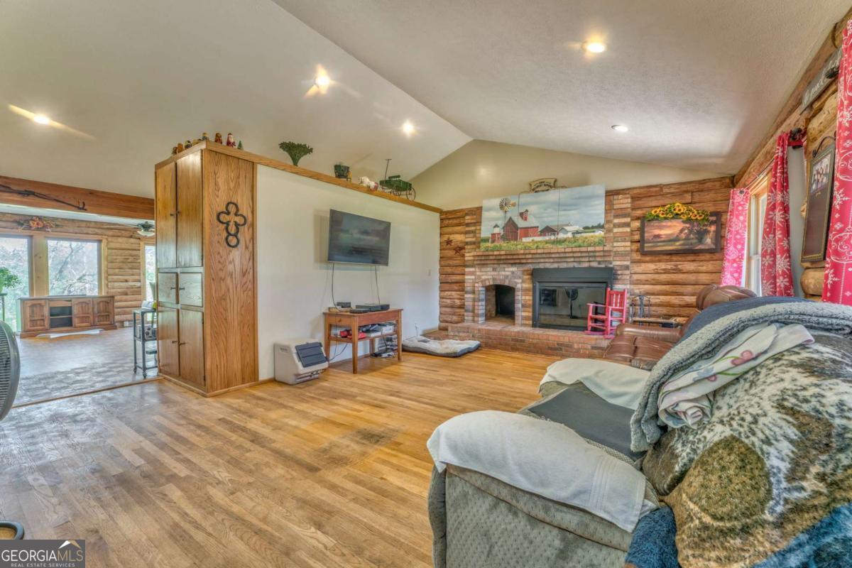 1288 Reavesville Road Property Photo 38
