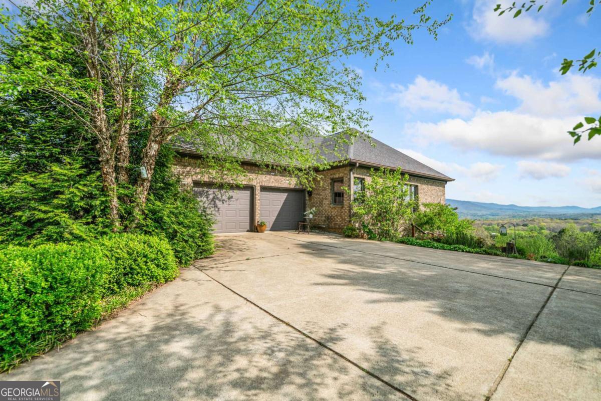 100 Fox Paw Leaf Court Property Photo 47