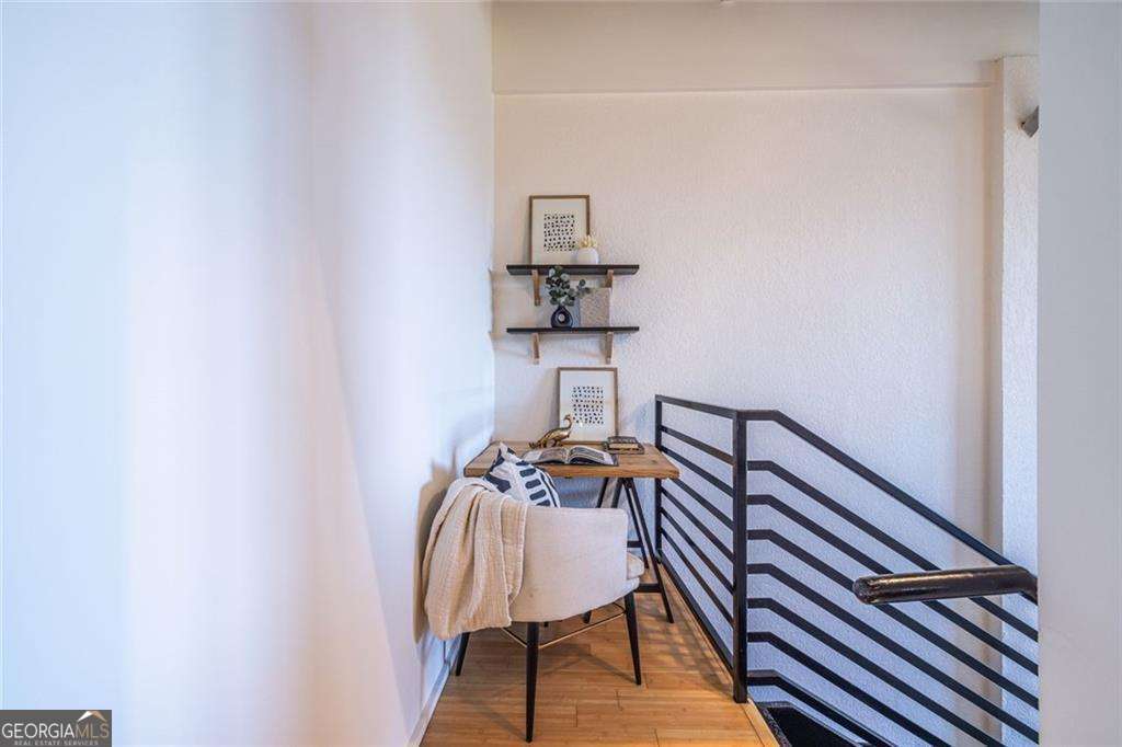 195 Arizona Avenue Ne # 203 Property Photo 23