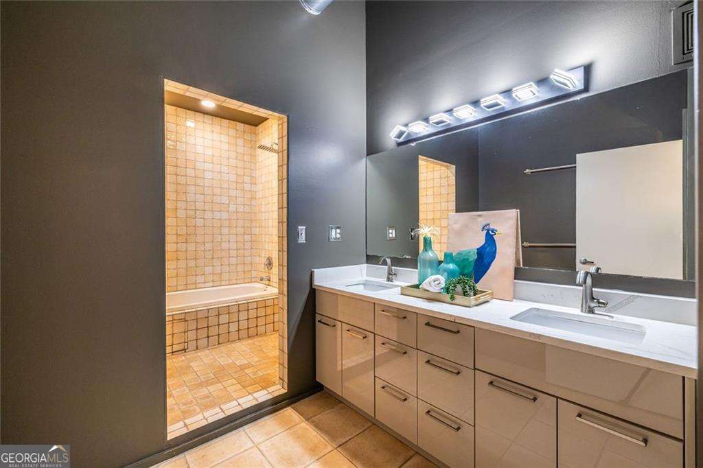 195 Arizona Avenue Ne # 203 Property Photo 25