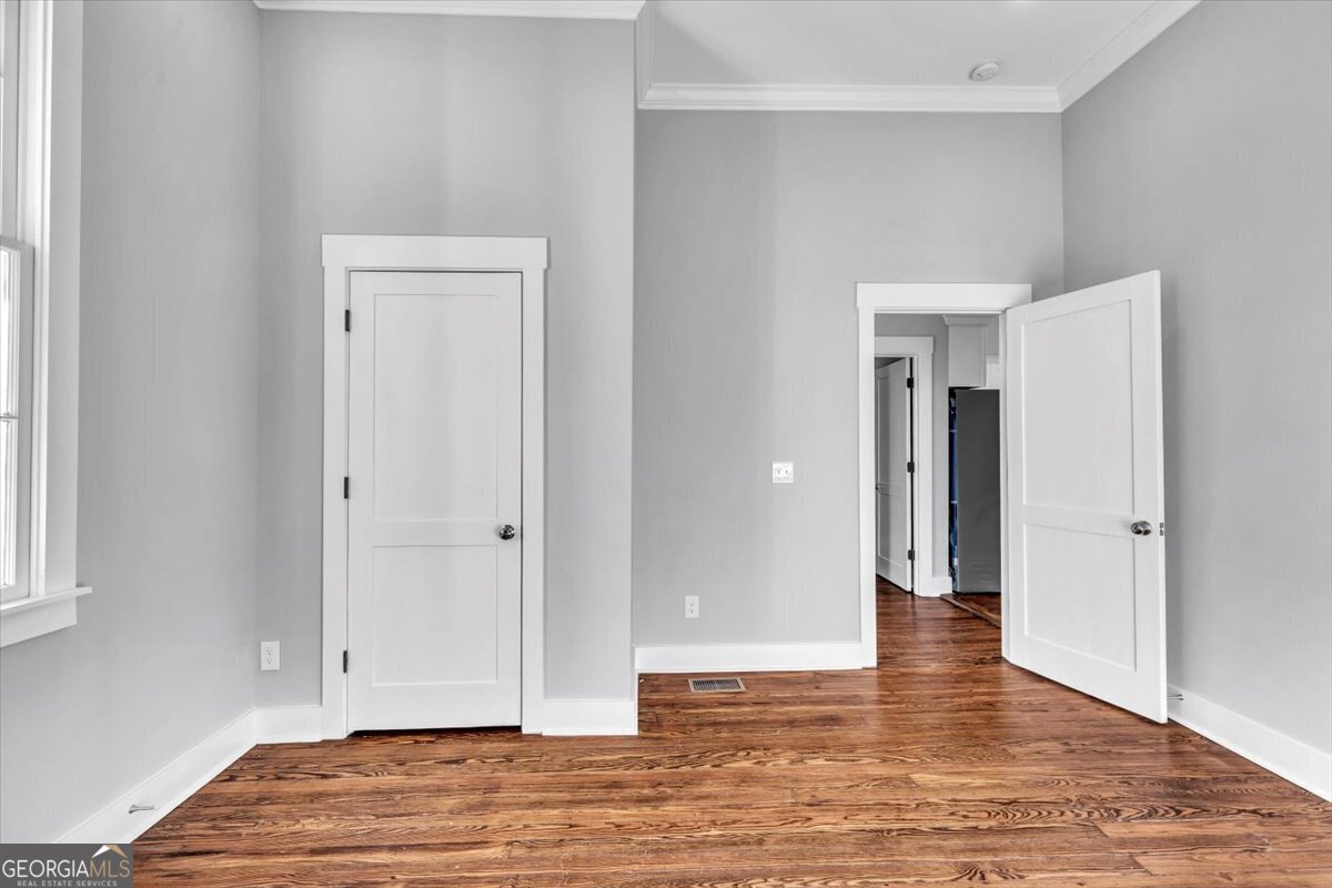 217/219 W 36th Street Property Photo 21