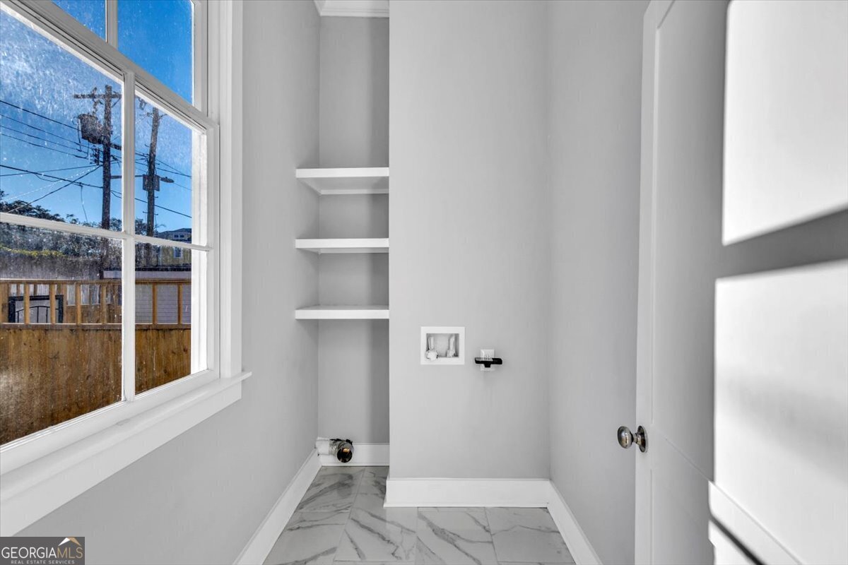 217/219 W 36th Street Property Photo 25