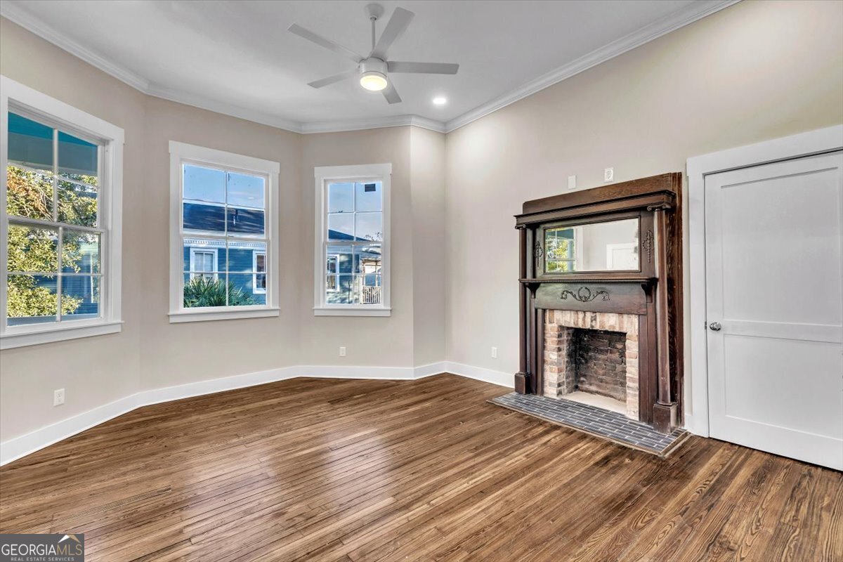 217/219 W 36th Street Property Photo 38
