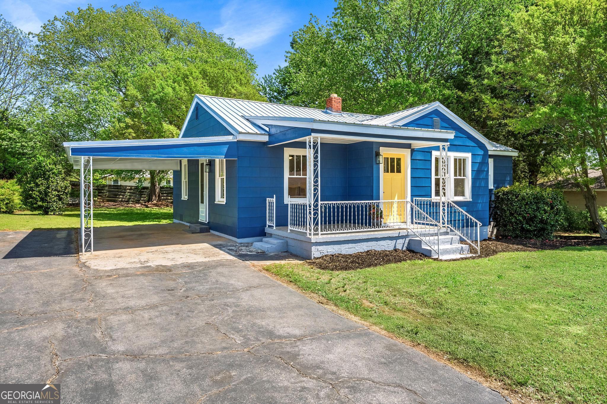 183 Fairview Avenue Property Photo 2