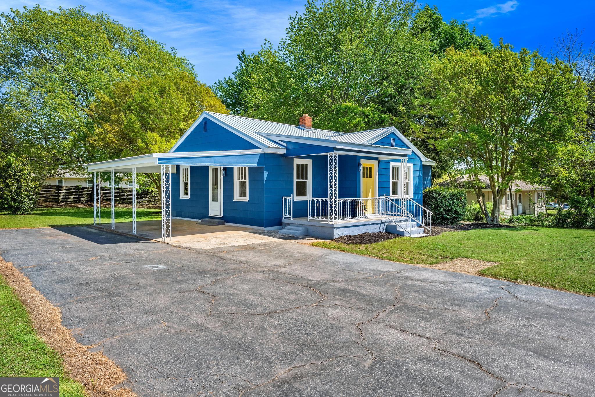 183 Fairview Avenue Property Photo 4