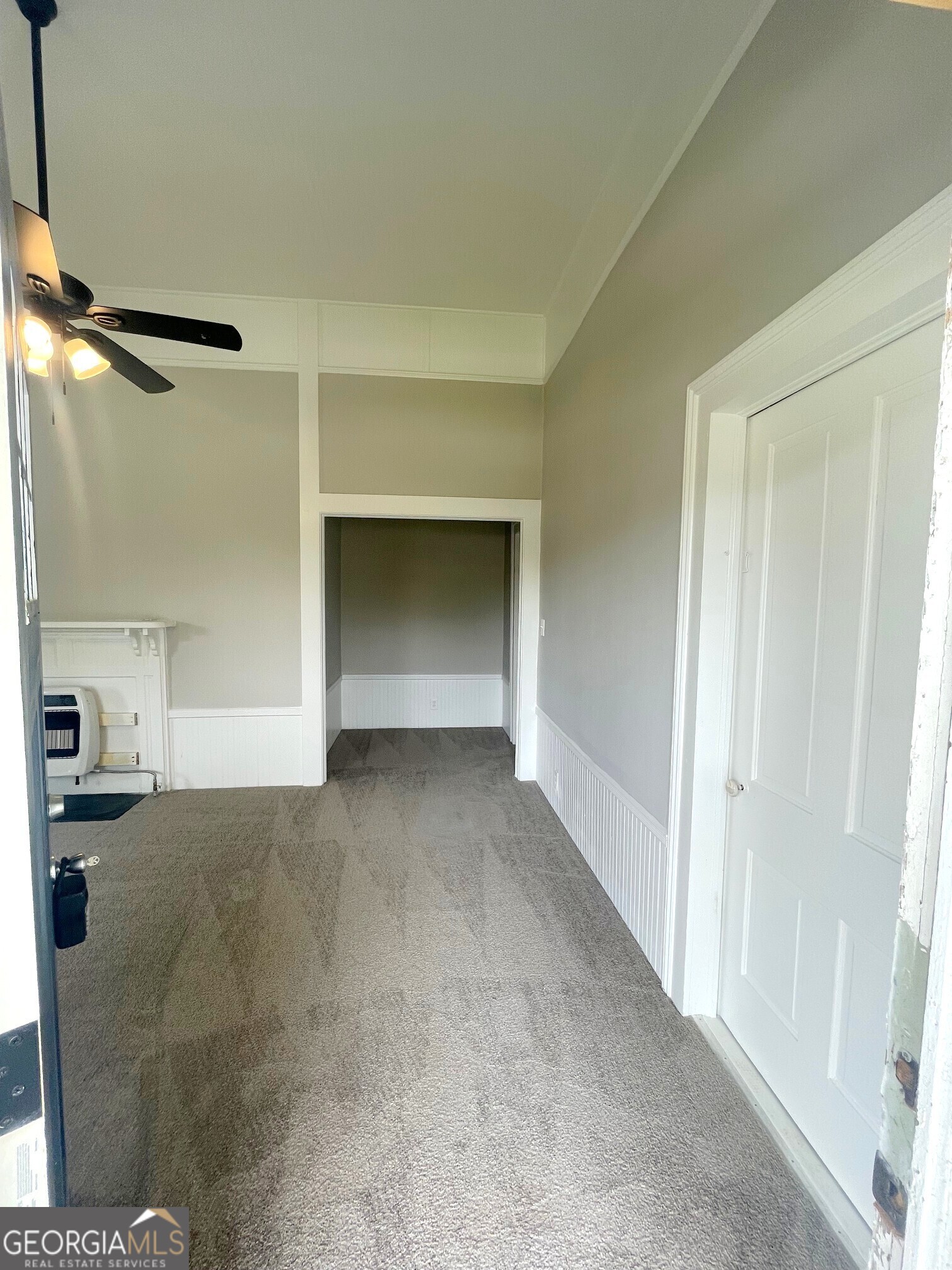 430 College Street # B Property Photo 5