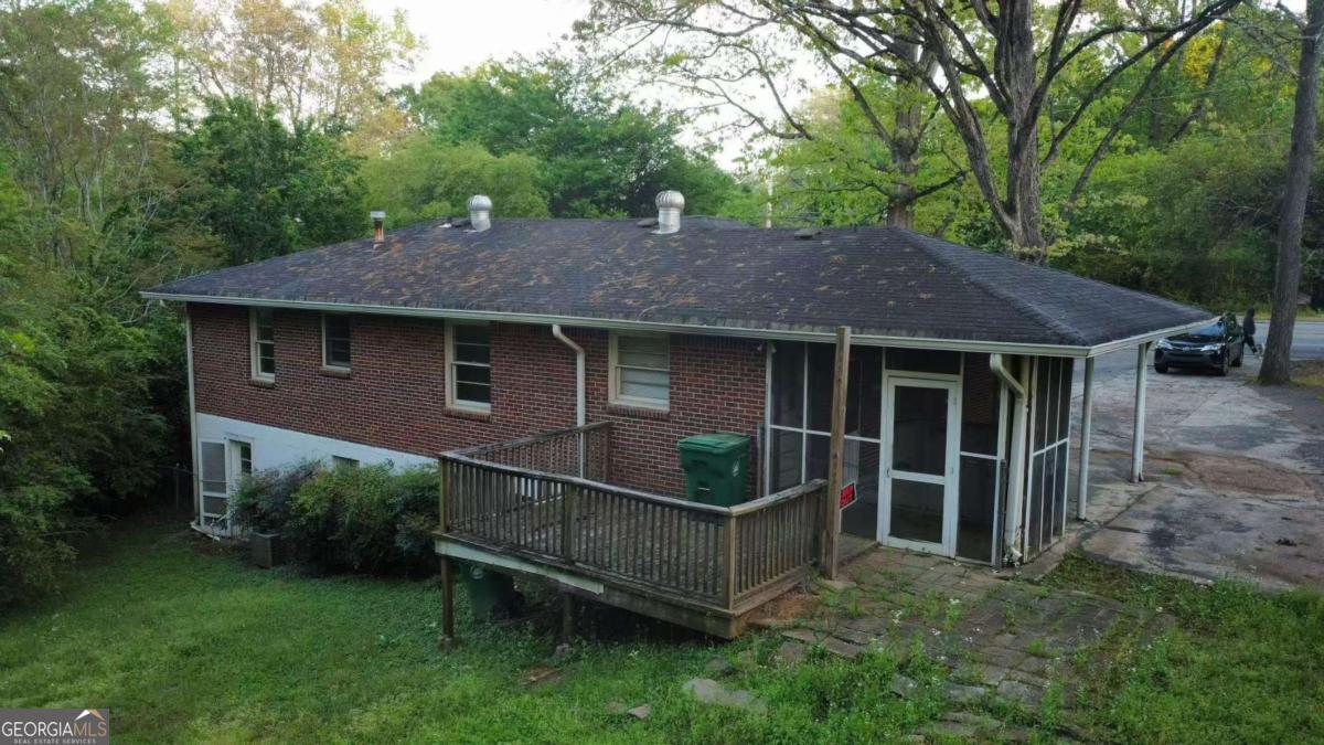3542 N Druid Hill Road Property Photo 7