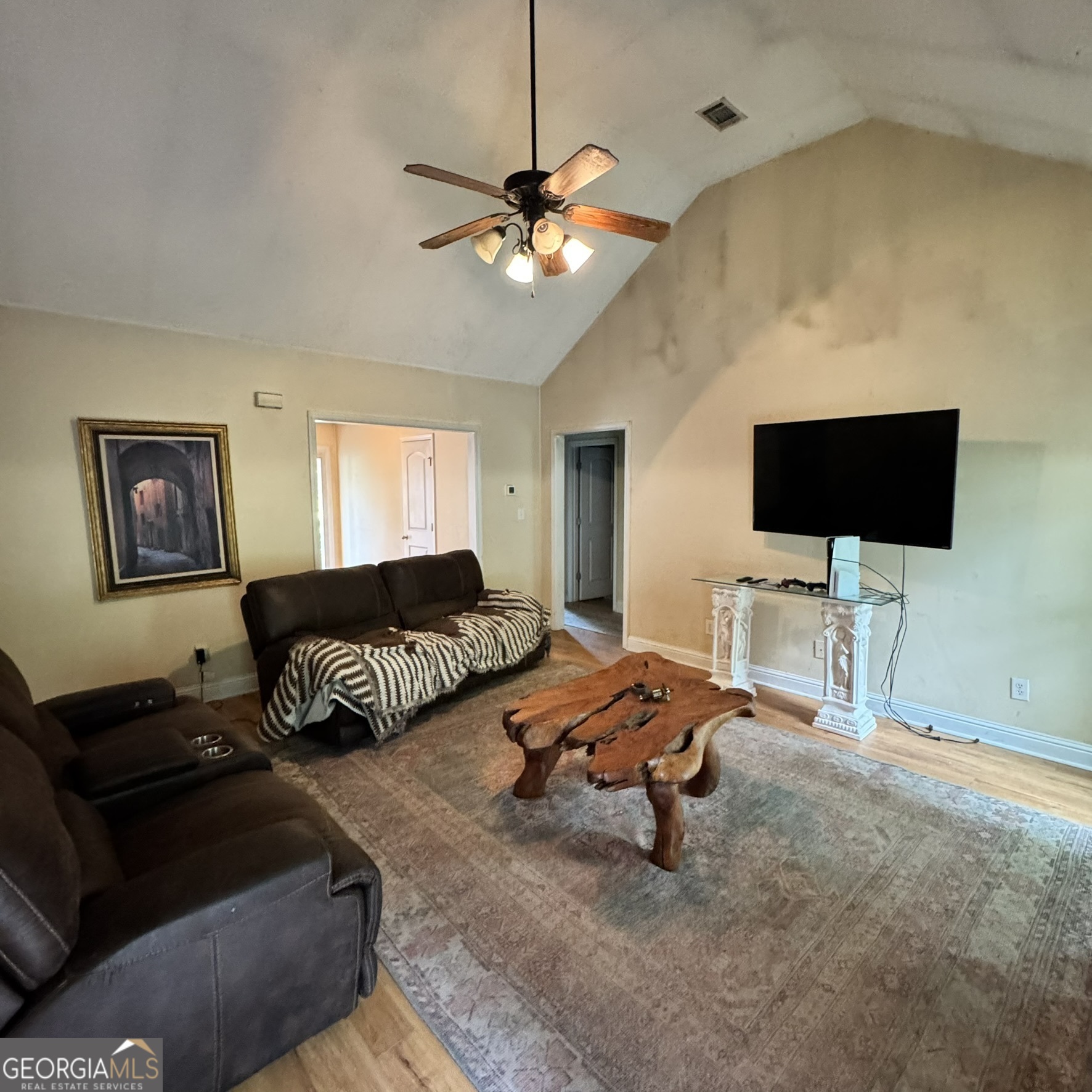 116 Shetland Pines Drive Property Photo 5