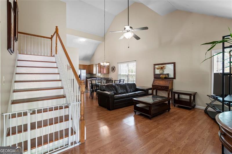 207 Cole Court Property Photo 8