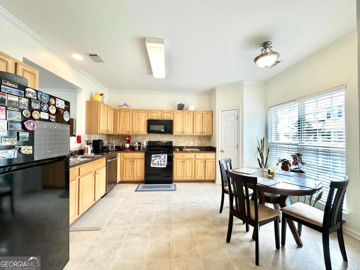 5401 Fox Creek Lane Property Photo 10