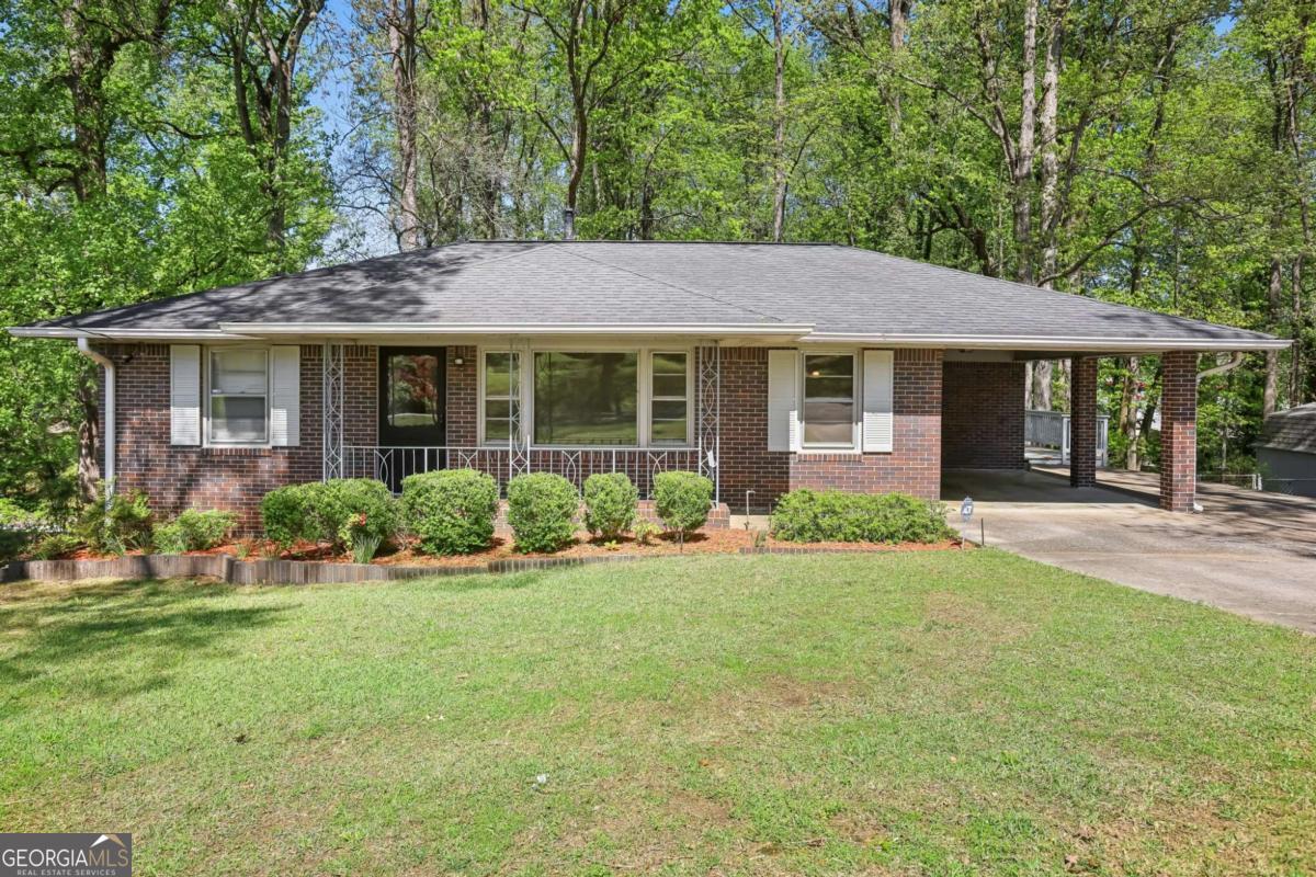 1316 Sanders Drive Property Photo 1