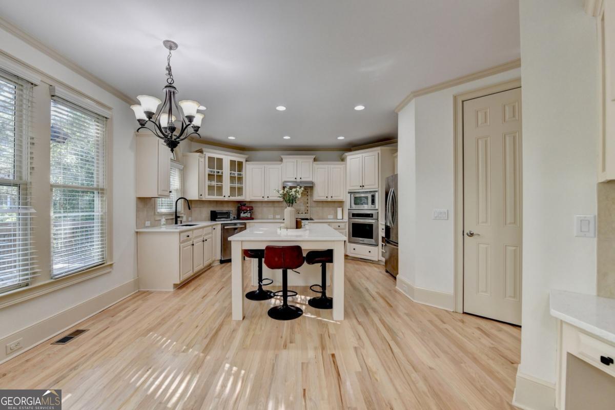 1806 Royal Troon Court Property Photo 15