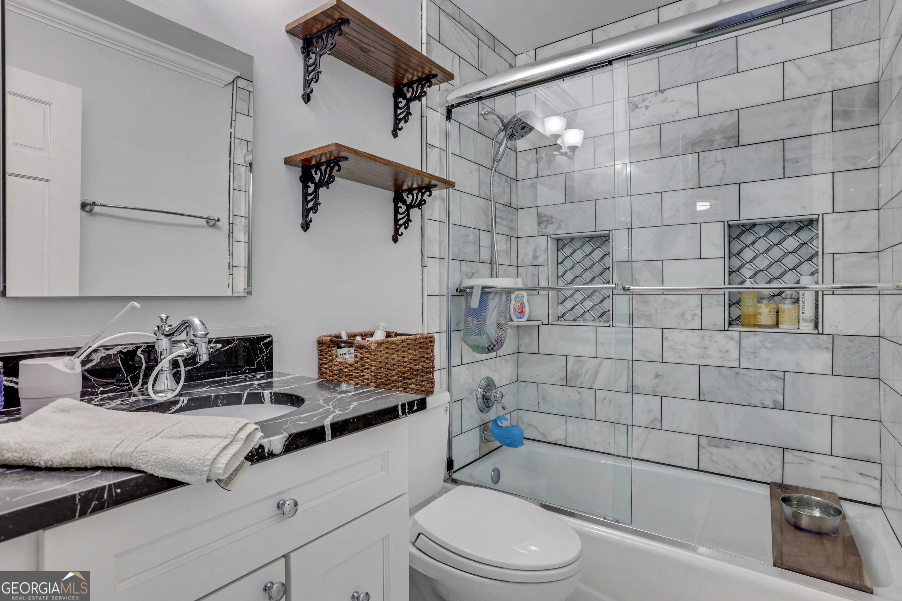 1071 Woodridge Hollow Ne Property Photo 22