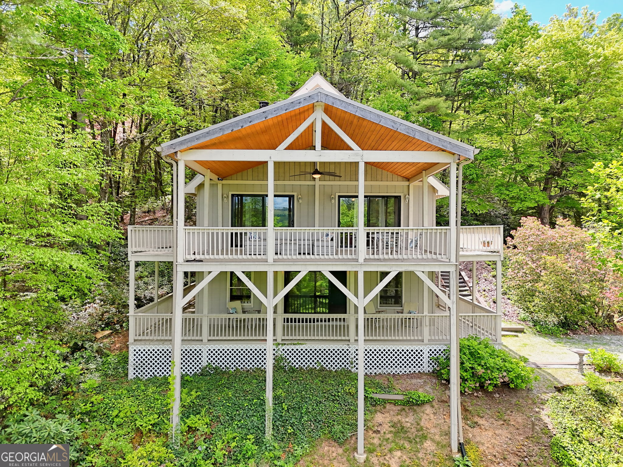 1133 Ridgepole Drive Property Photo 1