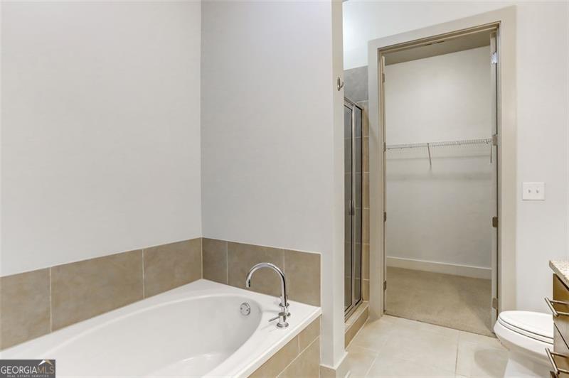 200 Highland Avenue # 202 Property Photo 9