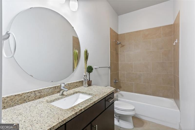 200 Highland Avenue # 202 Property Photo 11