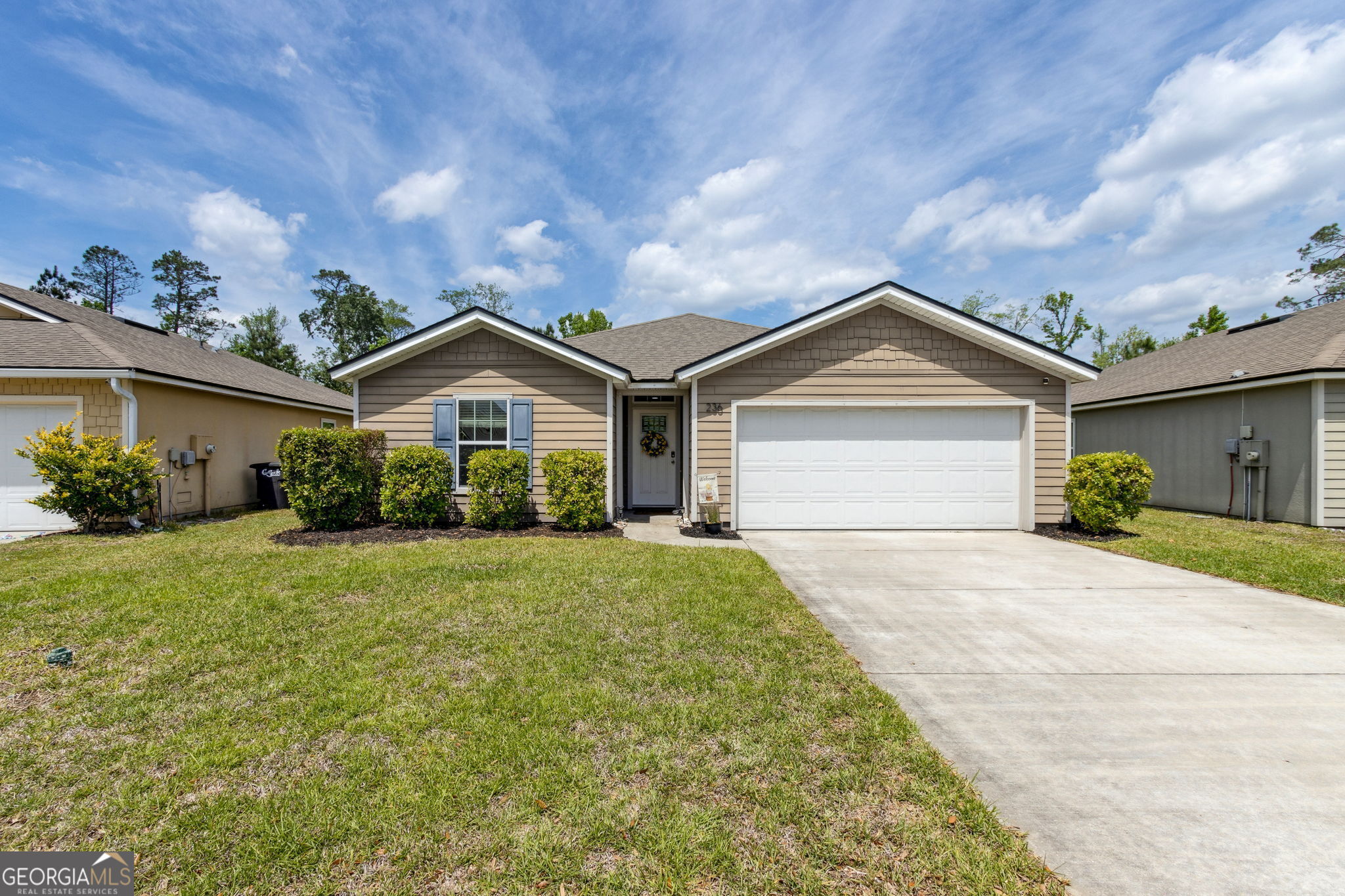 236 Brooklet Circle Property Photo 4