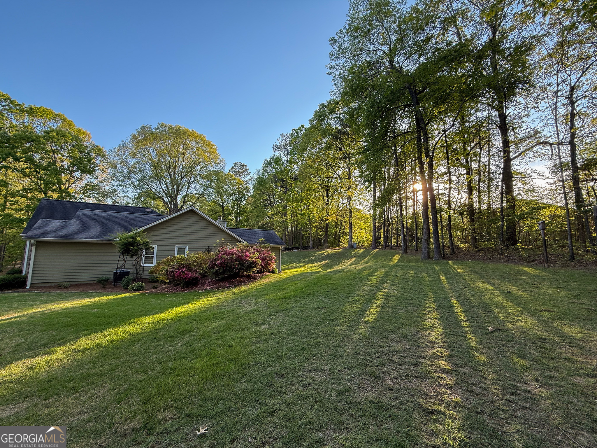 2380 Emerald Drive Property Photo 27
