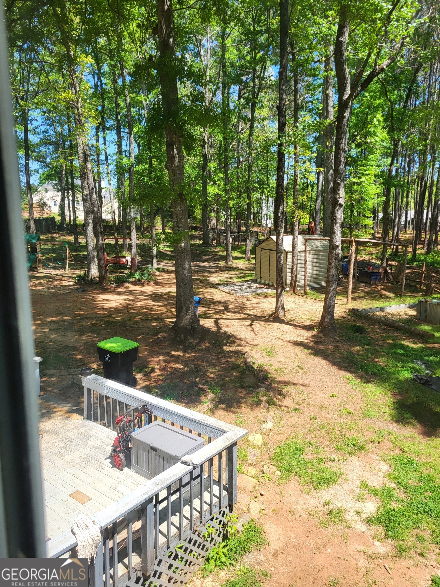 4561 N Woodlake Lane Se Property Photo 3