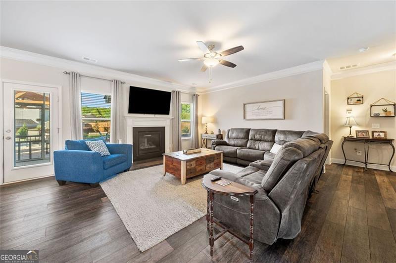 10 Catalpa Court Property Photo 8