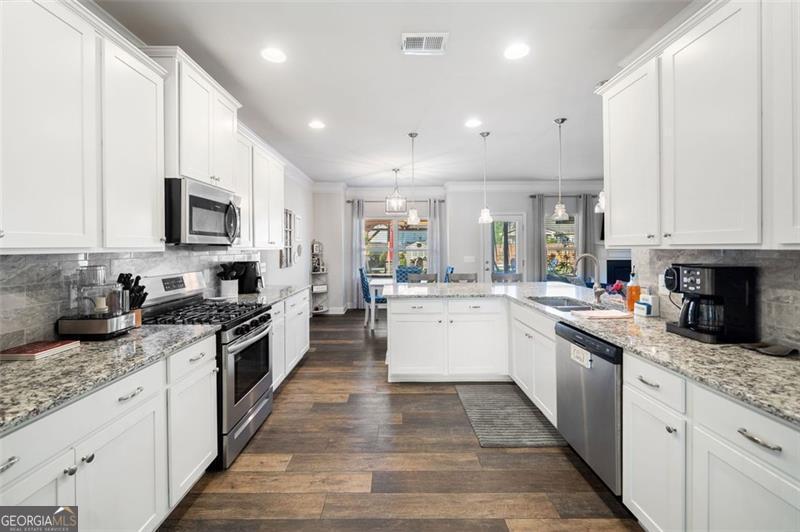 10 Catalpa Court Property Photo 15