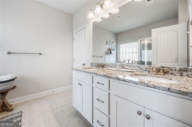 10 Catalpa Court Property Photo 18