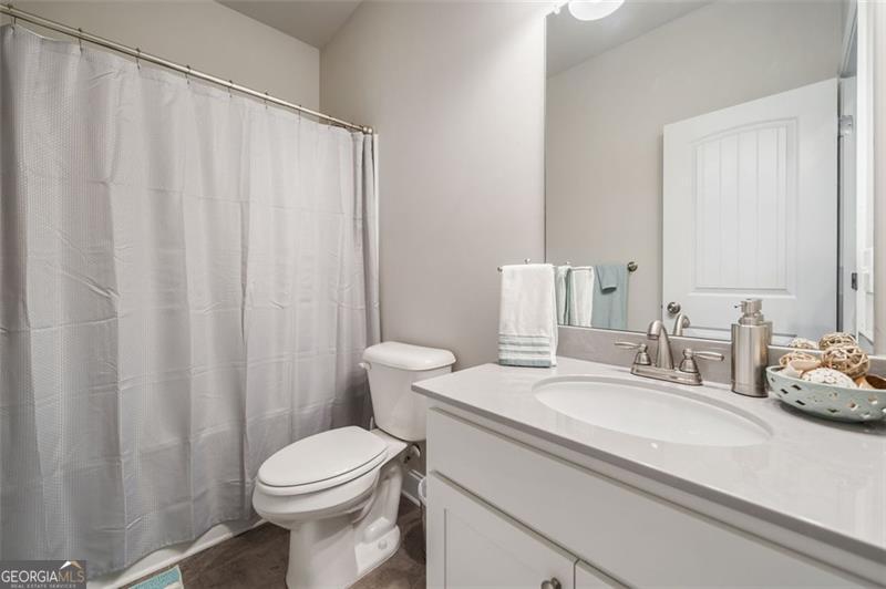 10 Catalpa Court Property Photo 28