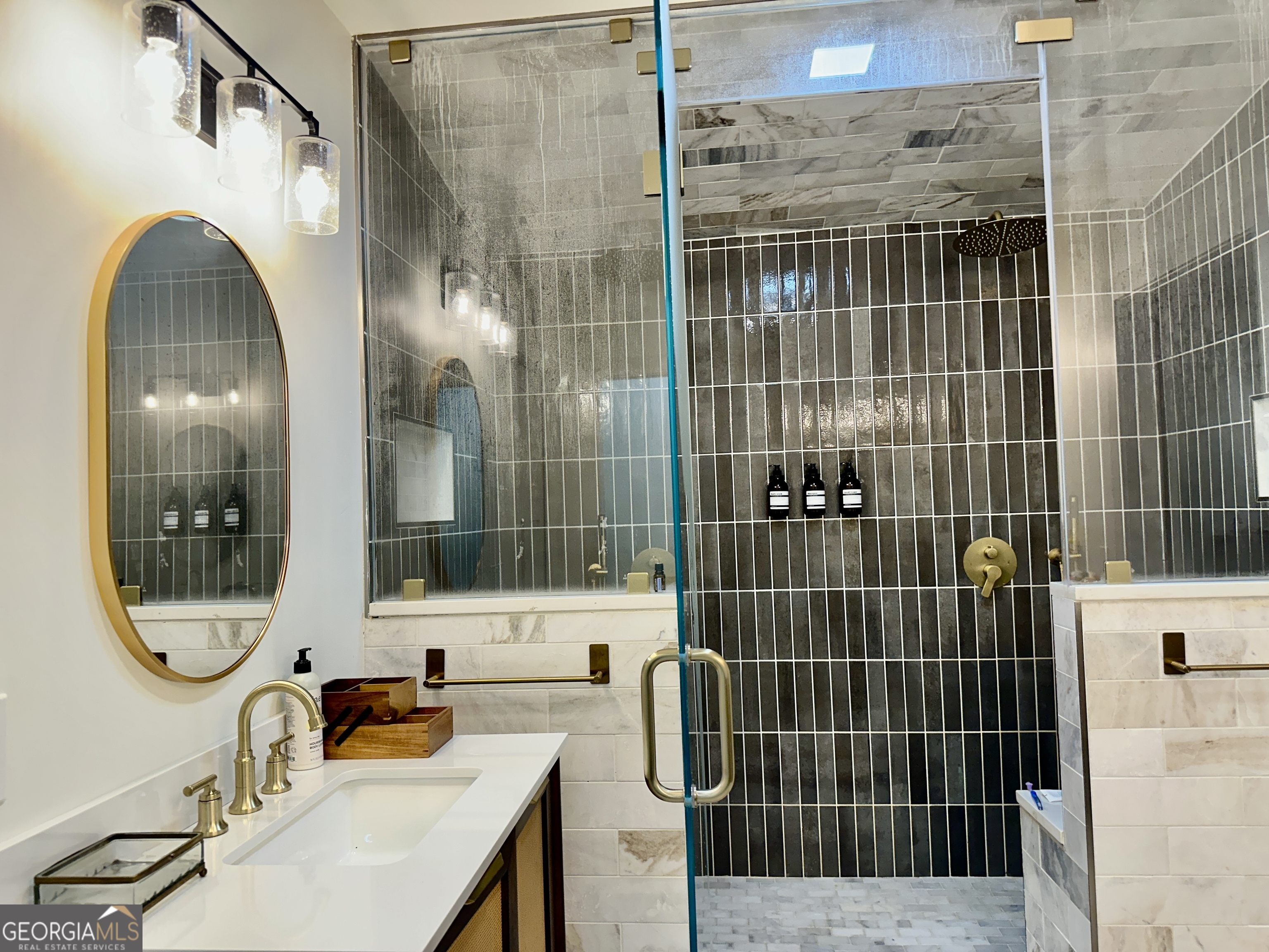 775 Ridgewood Avenue Property Photo 15