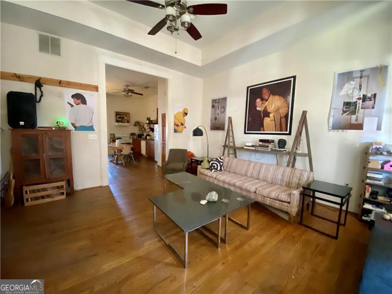 327 Edgewood Avenue Property Photo 15