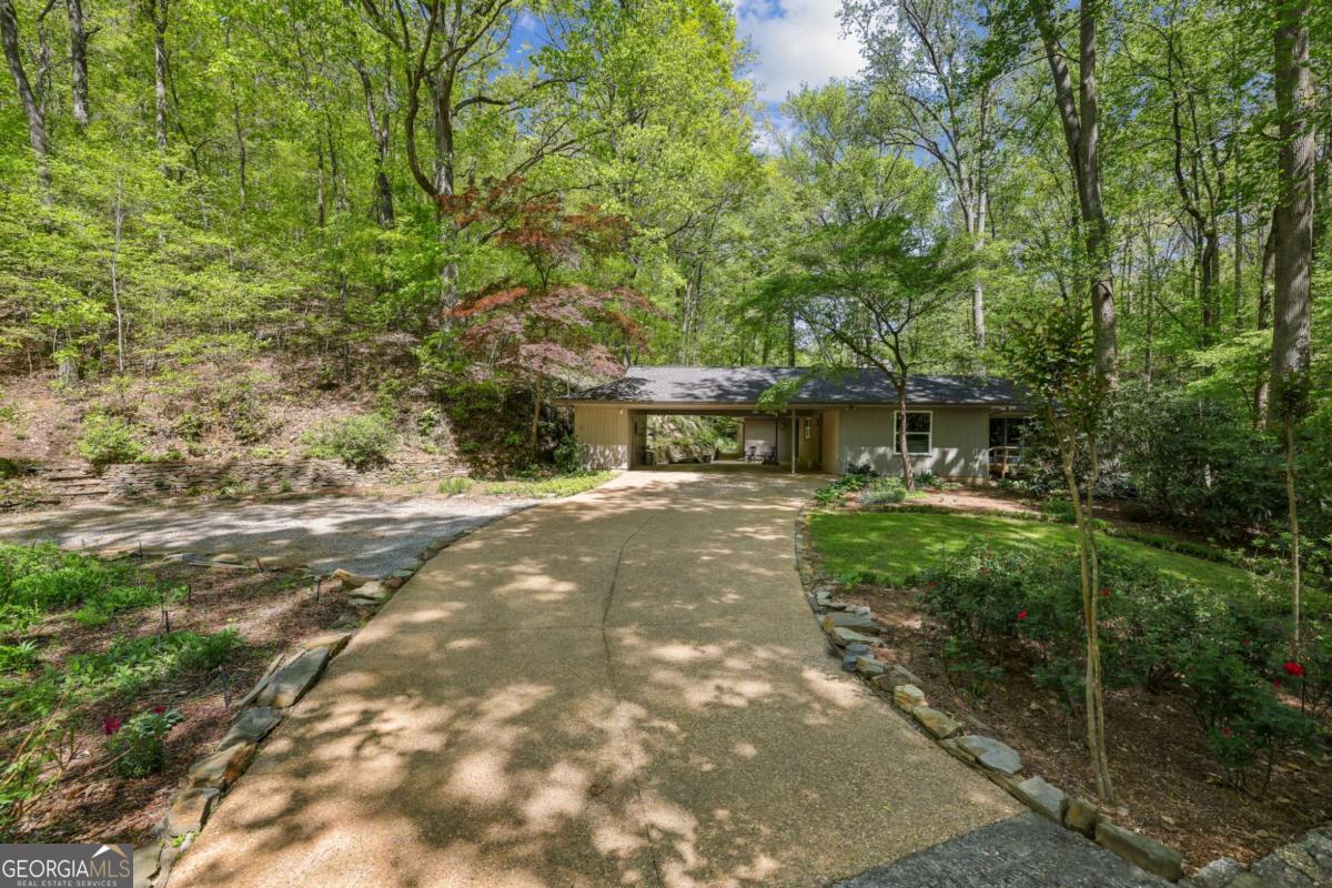 3311 Stillhouse Road Se Property Photo 1