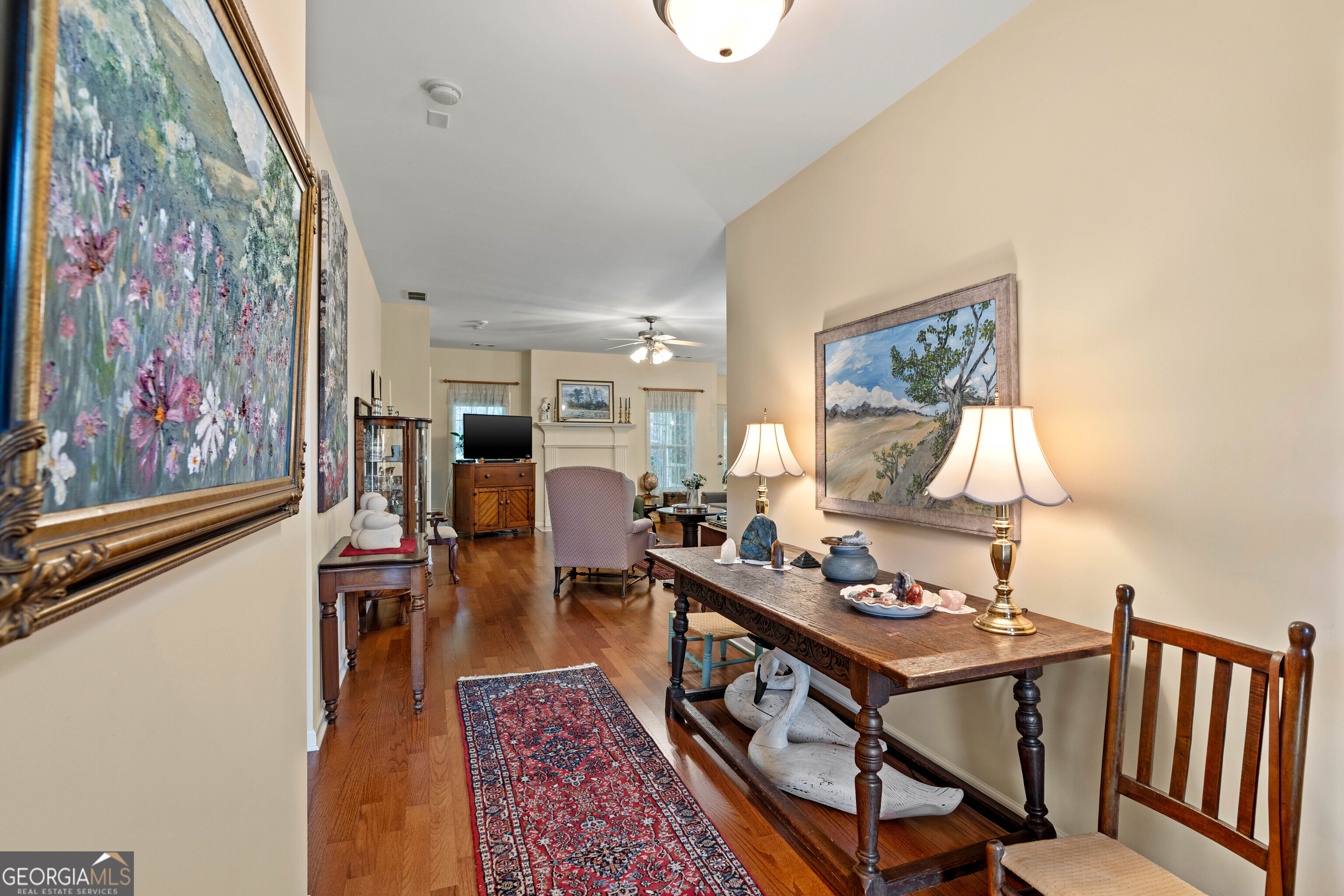 142 Senior Circle Property Photo 5