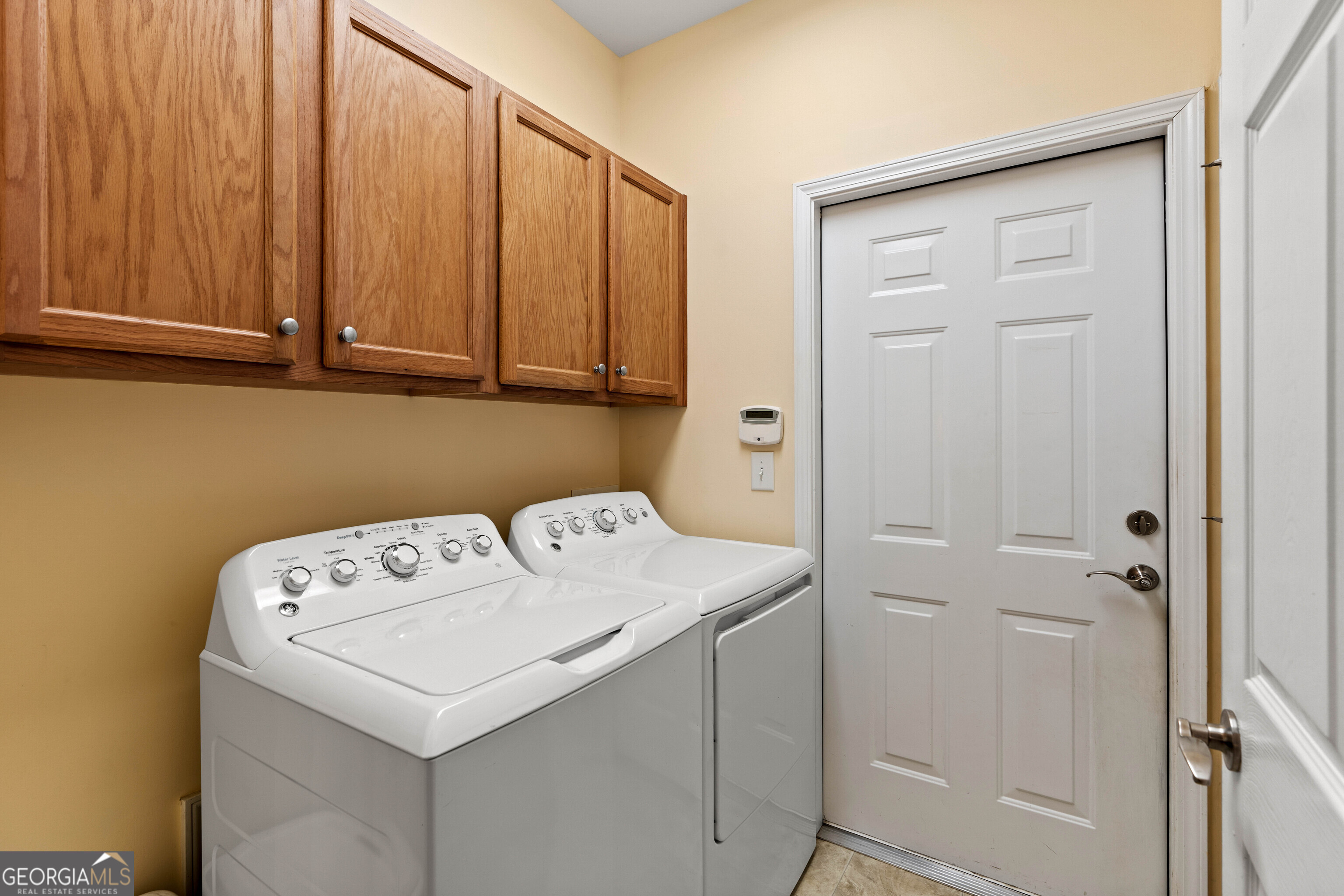 142 Senior Circle Property Photo 16