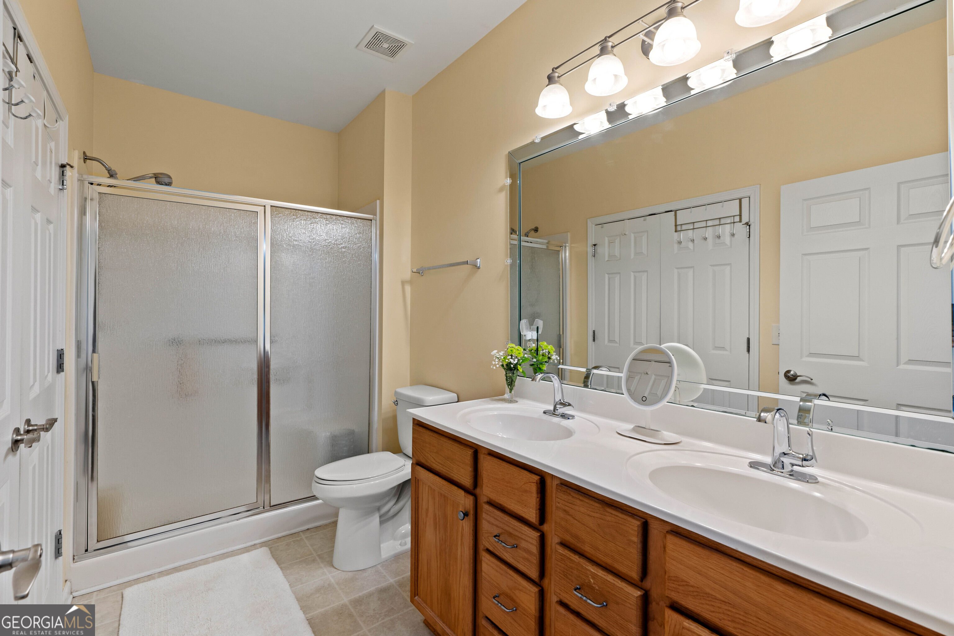 142 Senior Circle Property Photo 19