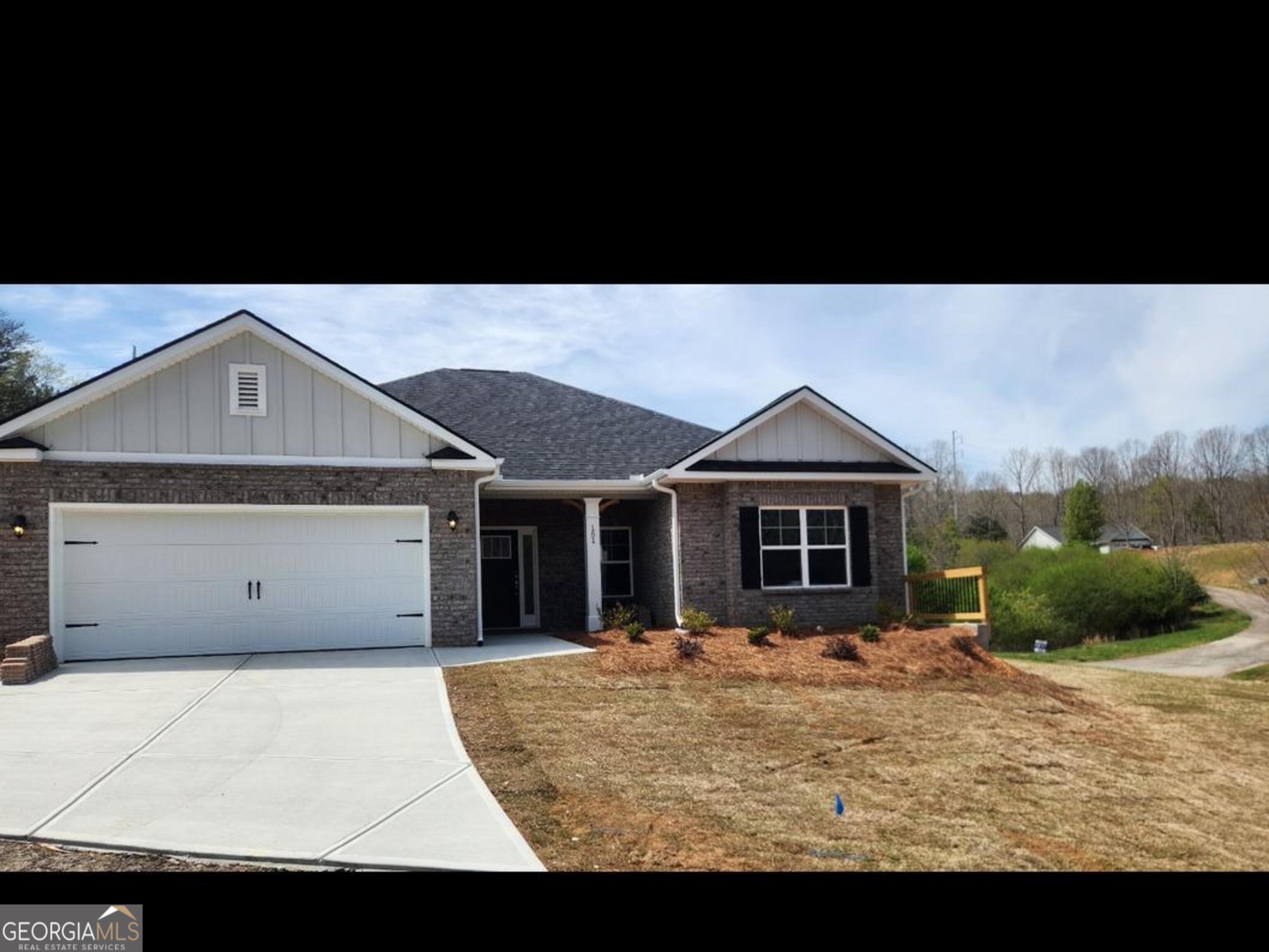 151 Saluda Drive Property Photo 1