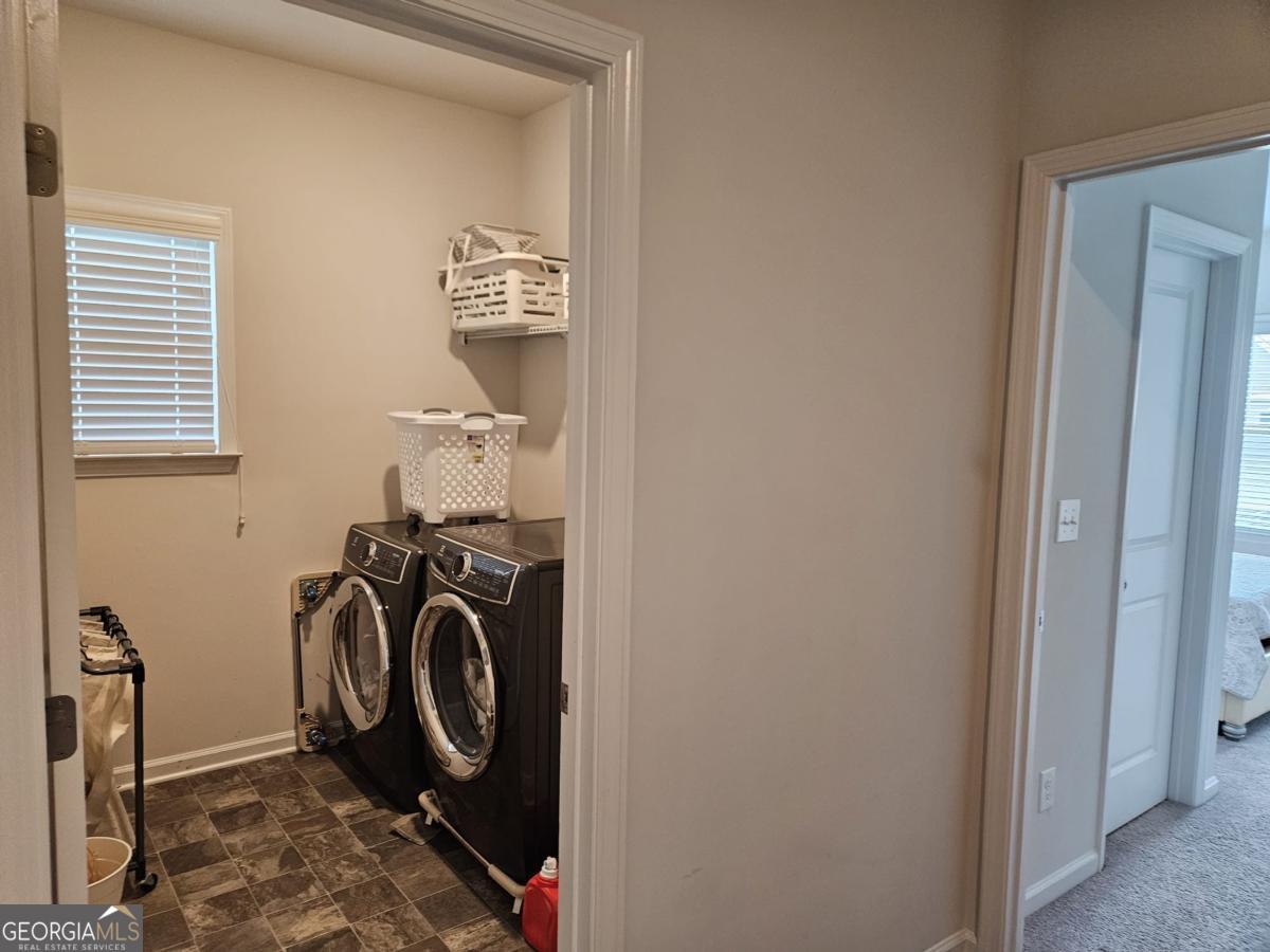 7475 Easton Valley Lane Property Photo 15