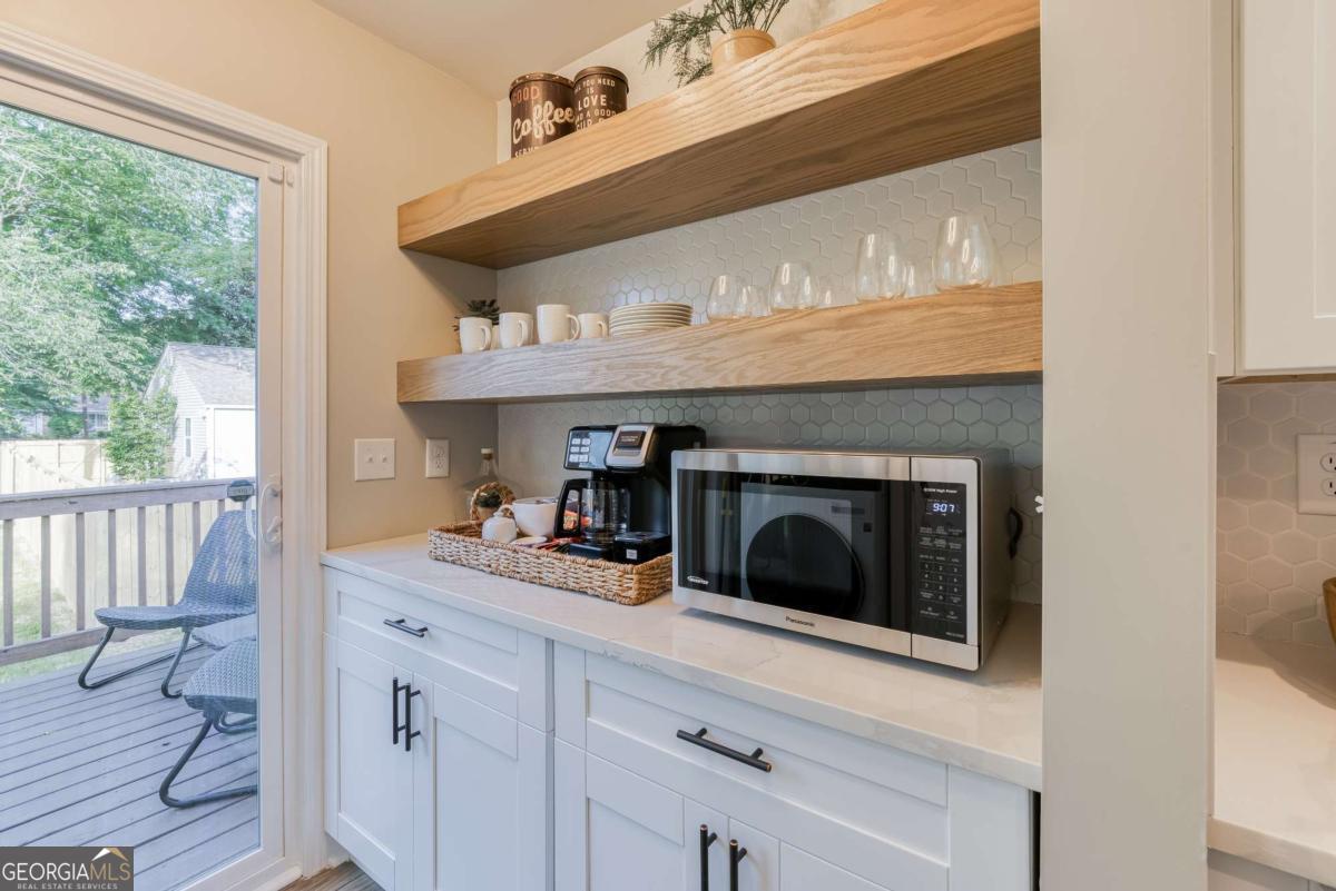 432 Fair Street Property Photo 13