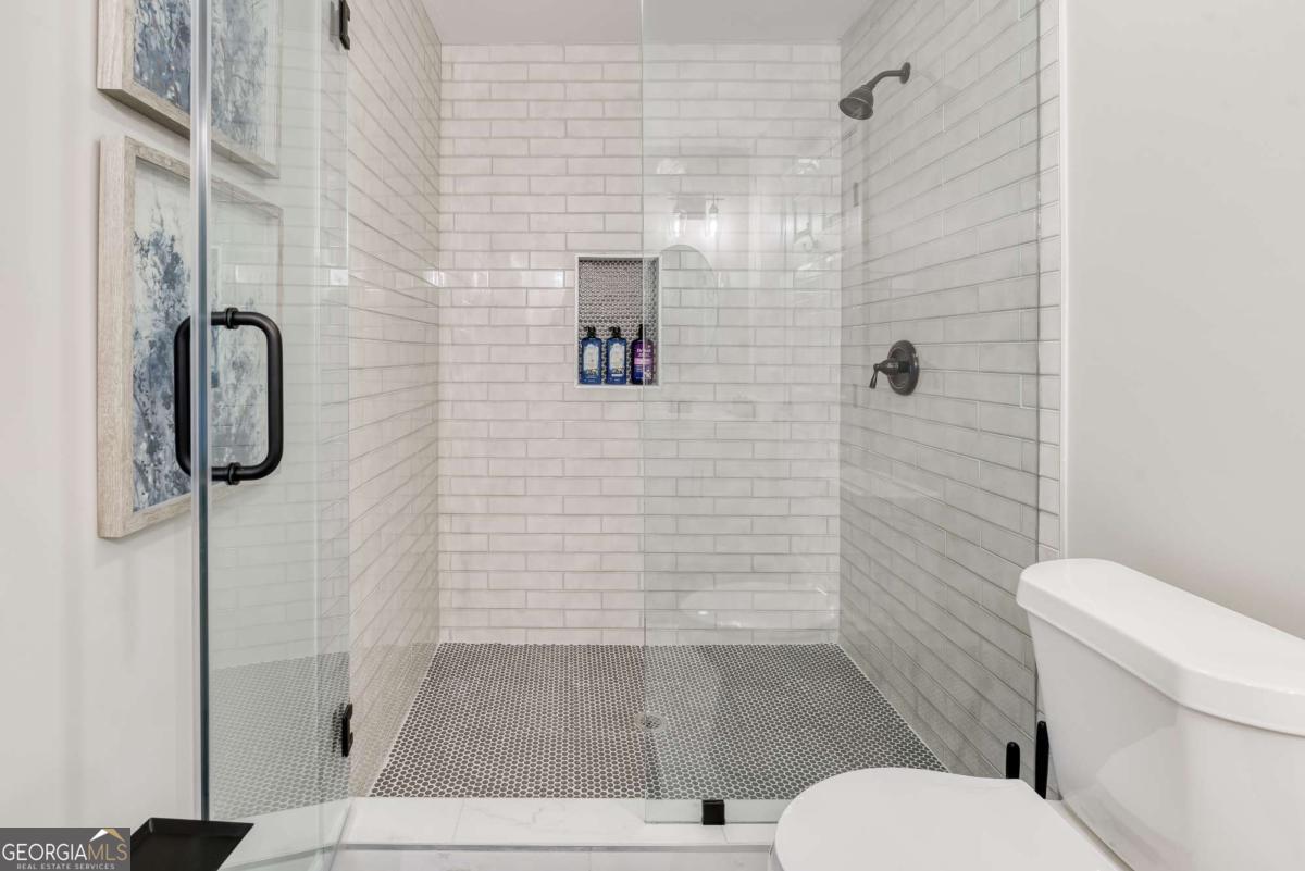 432 Fair Street Property Photo 20