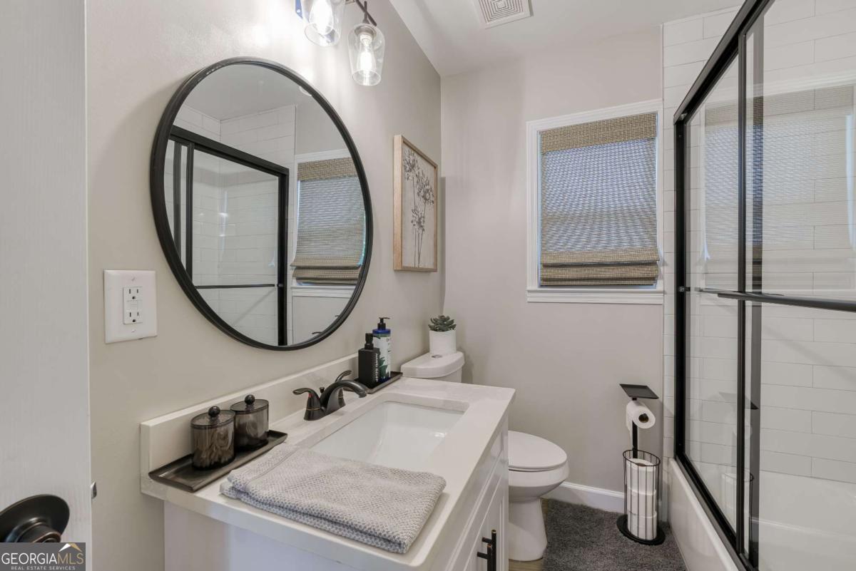 432 Fair Street Property Photo 24