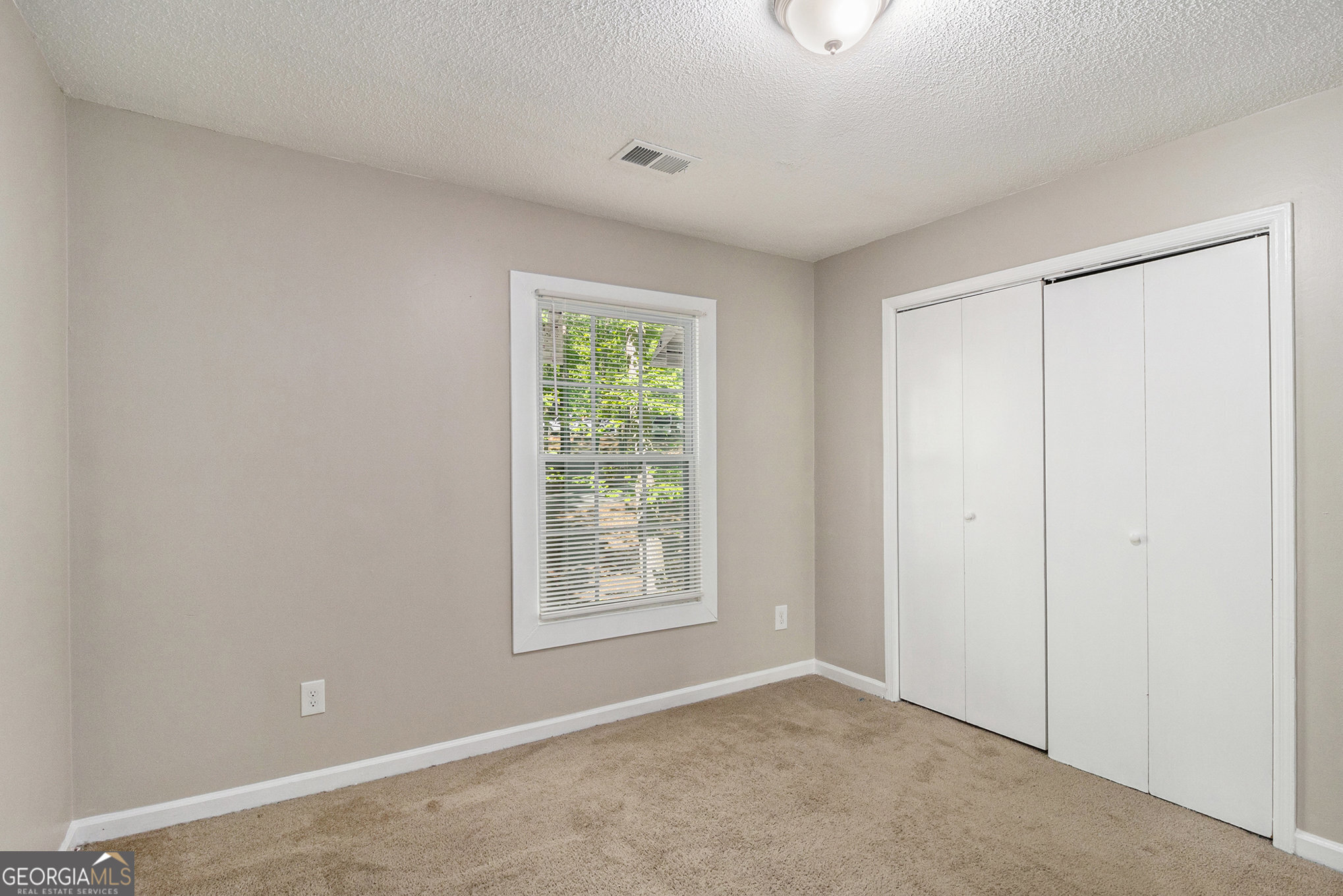 464 Meadowbrook Drive Property Photo 13