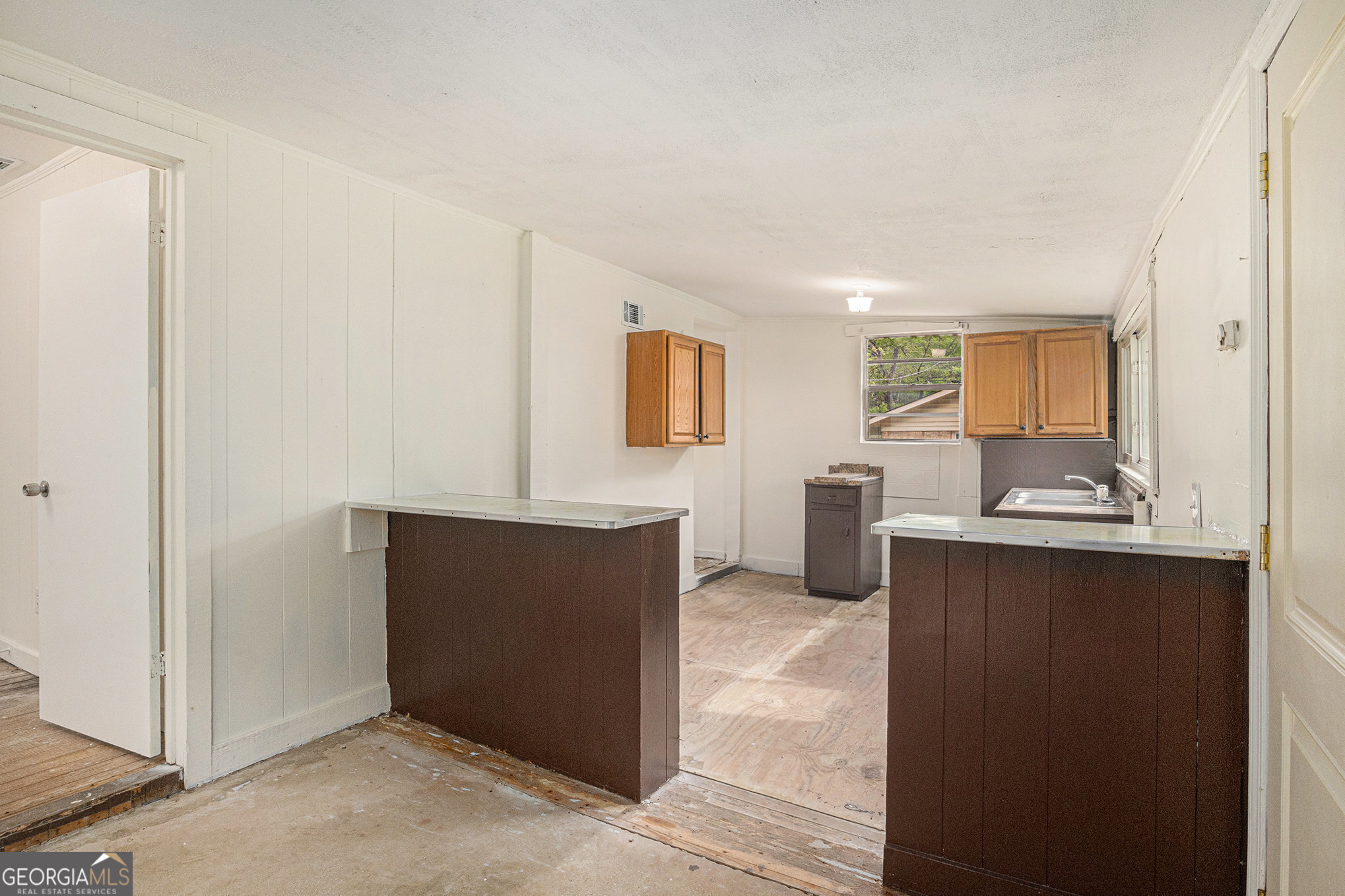 190 Derby Street Property Photo 16