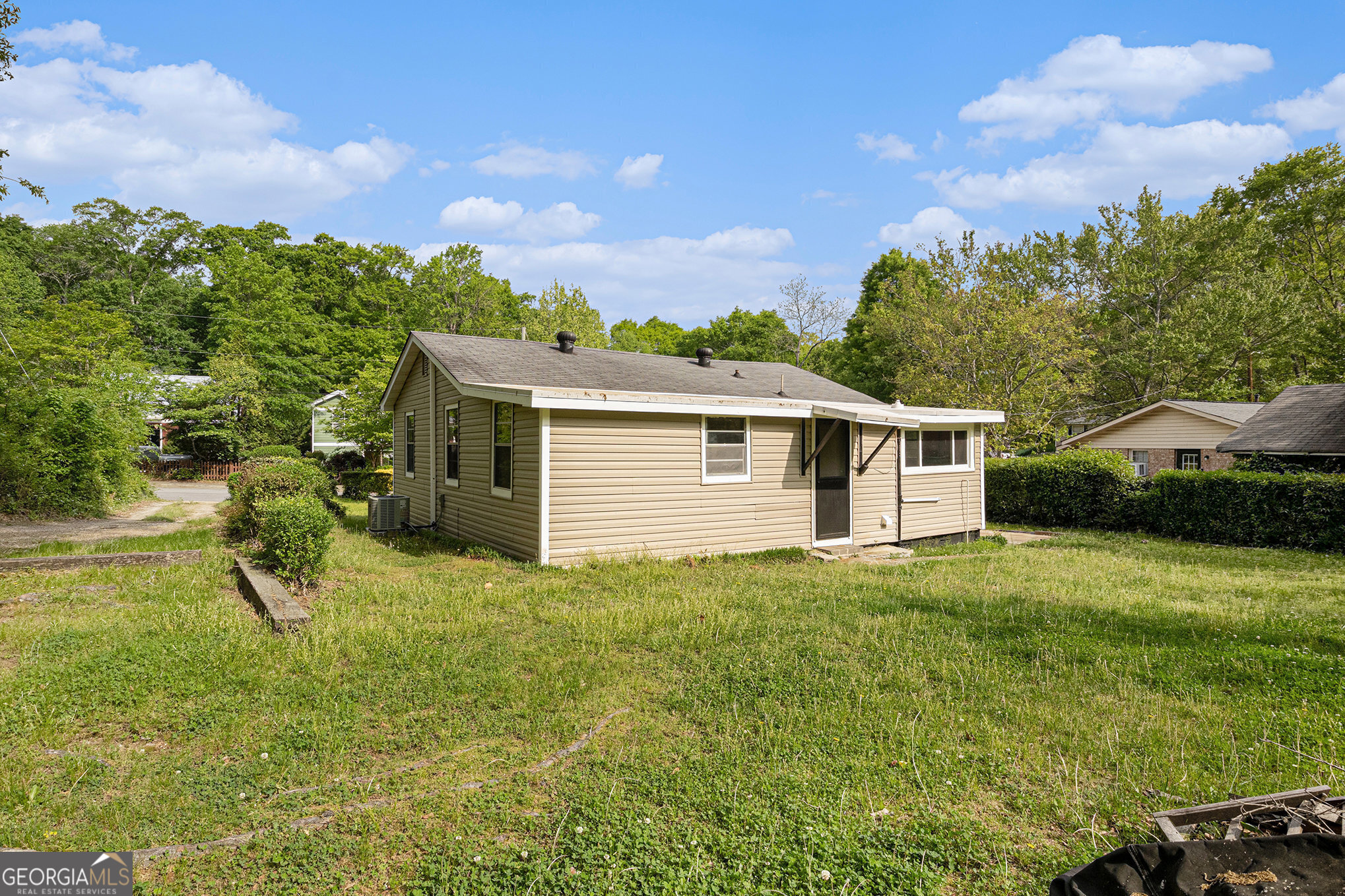 190 Derby Street Property Photo 29
