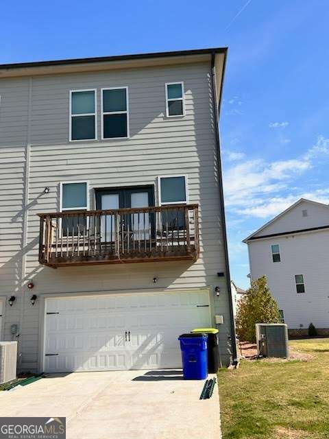 200 Cobalt Drive Property Photo 3