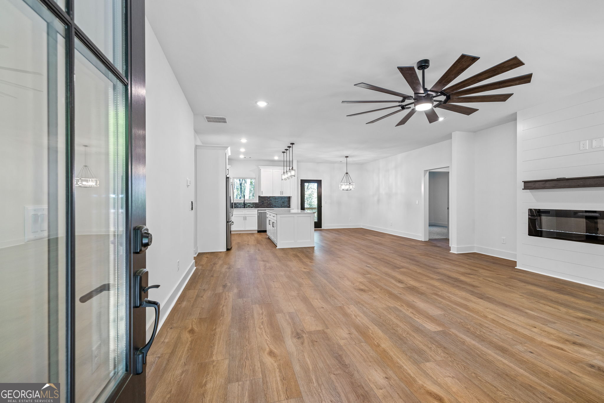 122 Planters Pointe Drive Property Photo 4